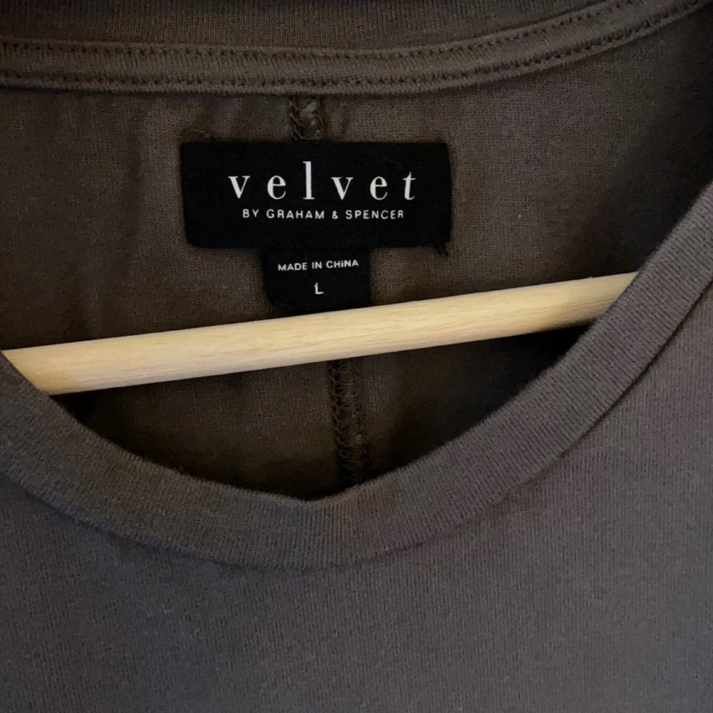 Men’s Velvet by Graham & Spencer T Shirt - Sz. L